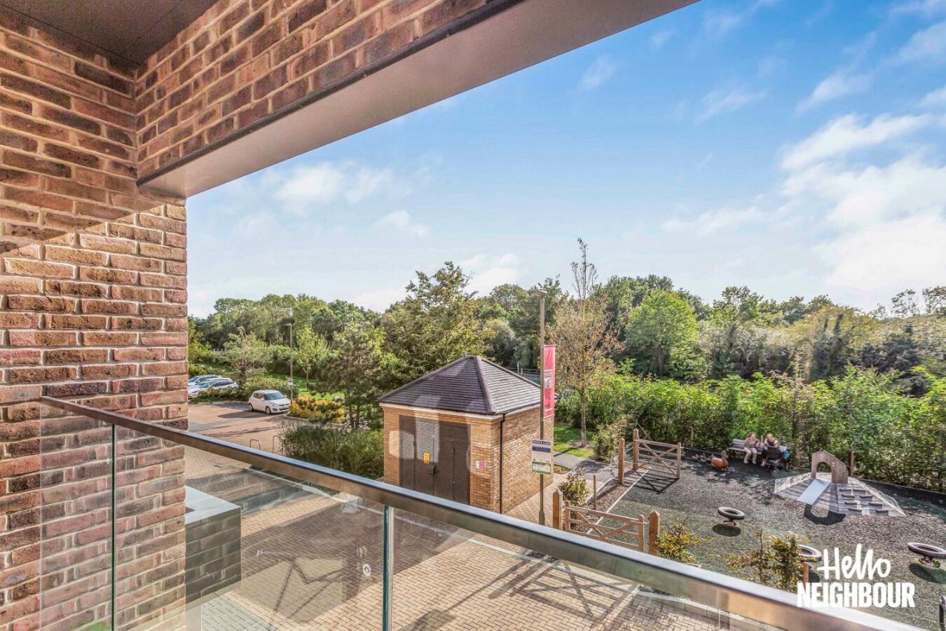 Modern 1 Bedroom Apartment With Parking In Colindale, London 埃奇韦尔 外观 照片